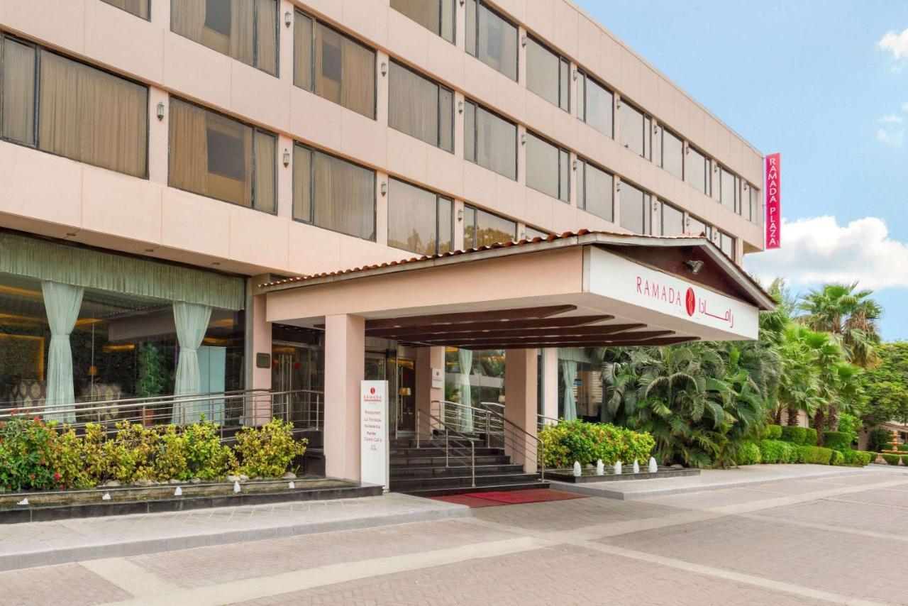 Ramada Plaza by Wyndham Karachi Airport Hotel Zewnętrze zdjęcie Amaranth Hotel